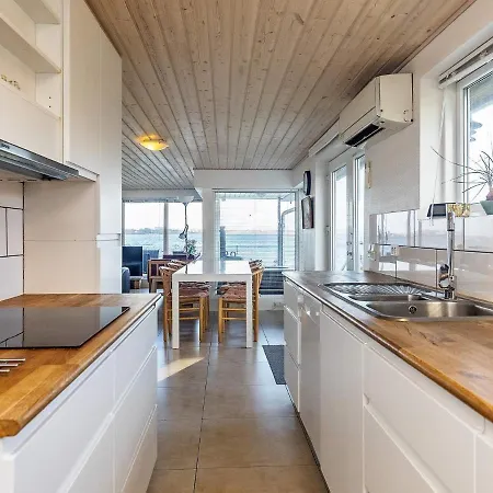 Holiday home 4 Person In Middelfart